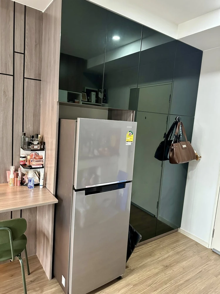 ขาย ให้เช่า Lumpini Selected Charan 65 - Sirinthon Station เครื่องใช้ไฟฟ้า เฟอร์ครบ พร้อม Built-in ทั้งห้อง ย้ายกระเป๋าอยู่ได้เลย