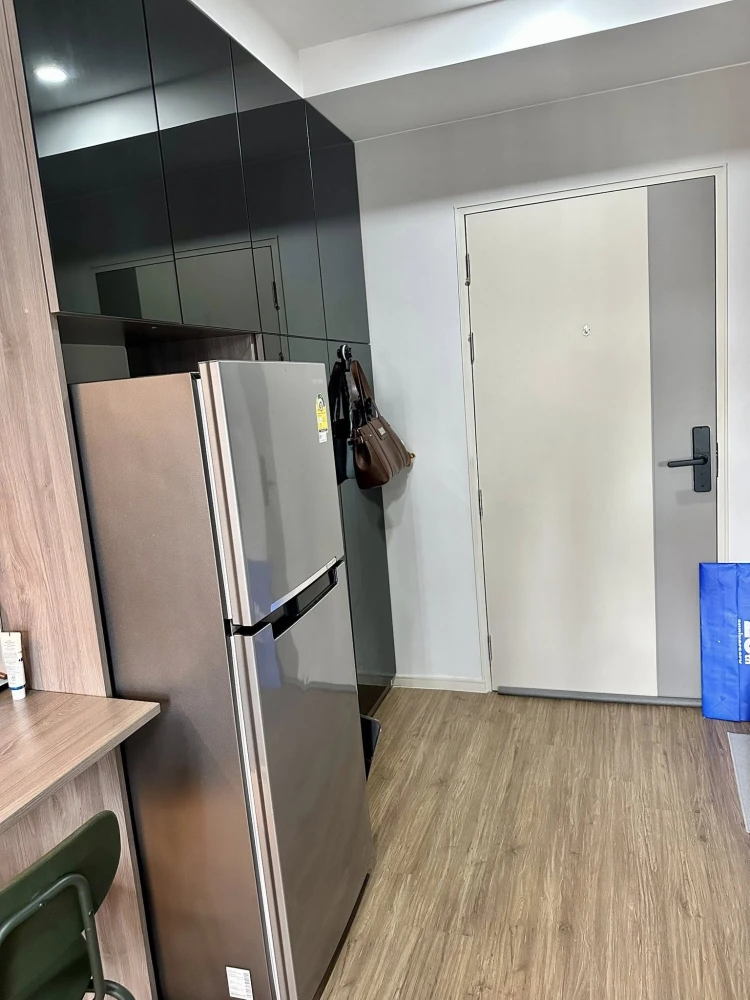 ขาย ให้เช่า Lumpini Selected Charan 65 - Sirinthon Station เครื่องใช้ไฟฟ้า เฟอร์ครบ พร้อม Built-in ทั้งห้อง ย้ายกระเป๋าอยู่ได้เลย