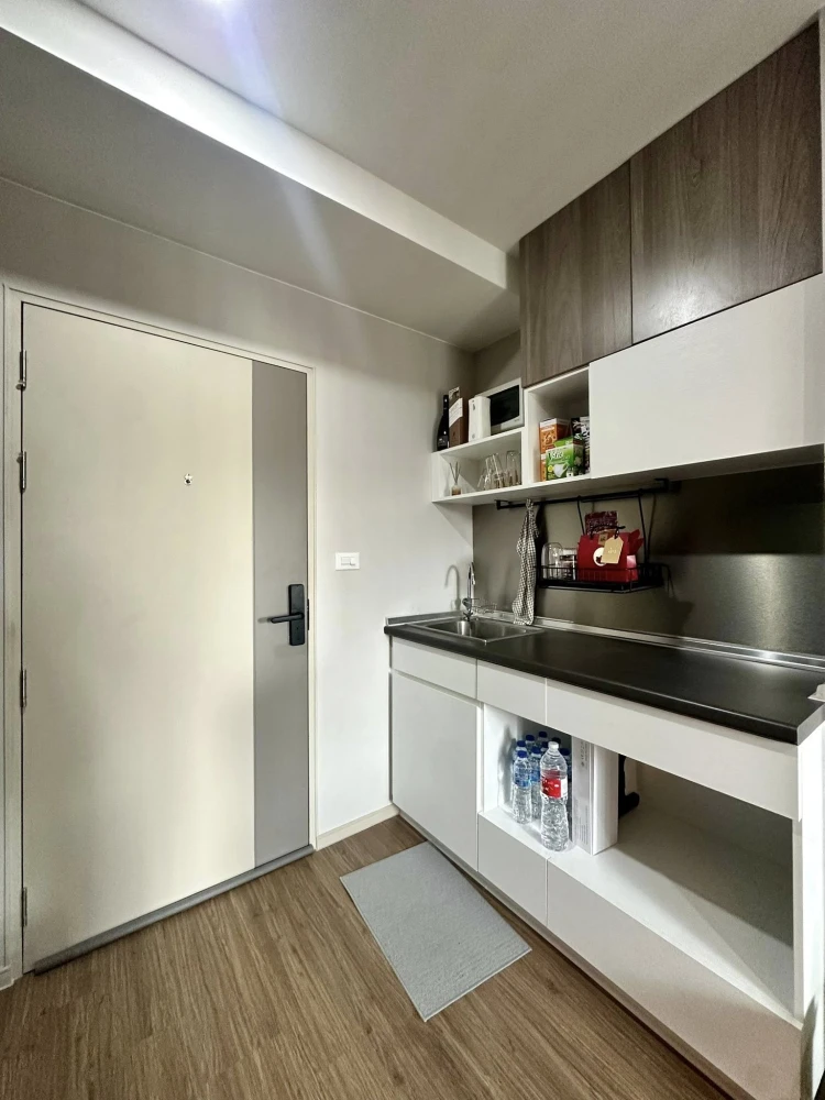 ขาย ให้เช่า Lumpini Selected Charan 65 - Sirinthon Station เครื่องใช้ไฟฟ้า เฟอร์ครบ พร้อม Built-in ทั้งห้อง ย้ายกระเป๋าอยู่ได้เลย