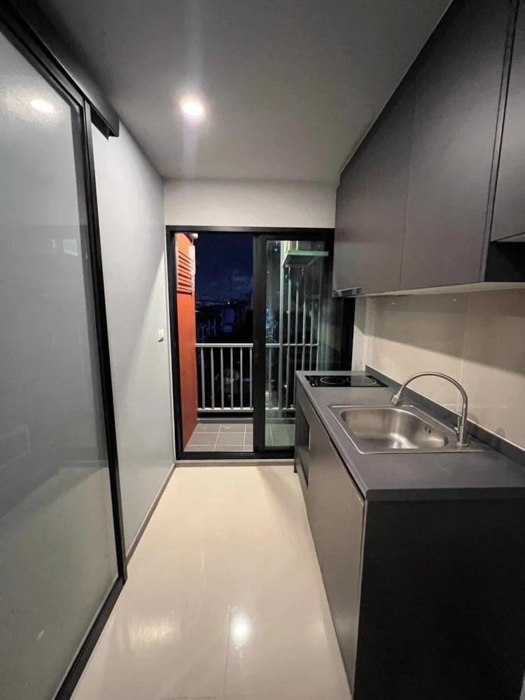ขาย ให้เช่า Monte Rama 9 1 ห้องนอน 1 ห้องน้ำ เฟอร์นิเจอร์และส่วนกลางครบครัน จองเลย