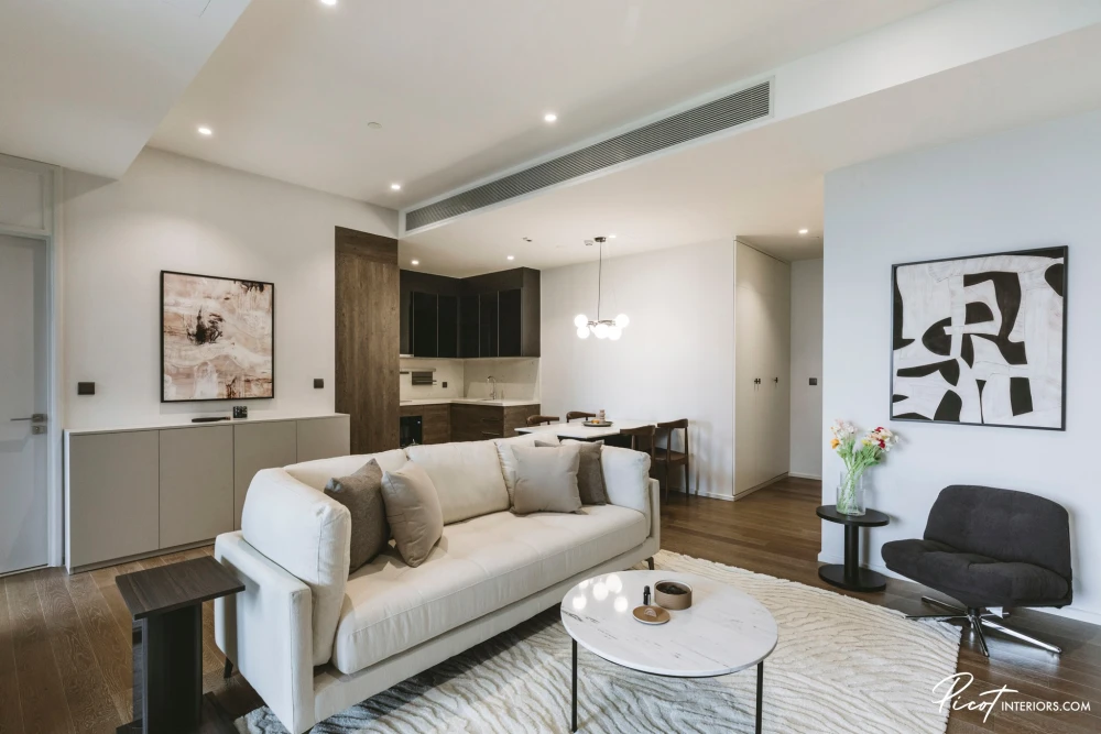 ขาย ให้เช่า Muniq Langsuan ห้องกว้างใหญ่ พื้นที่เยอะ ตกแต่งภายในอย่างดีมีคุณภาพ สนใจจองเลย images