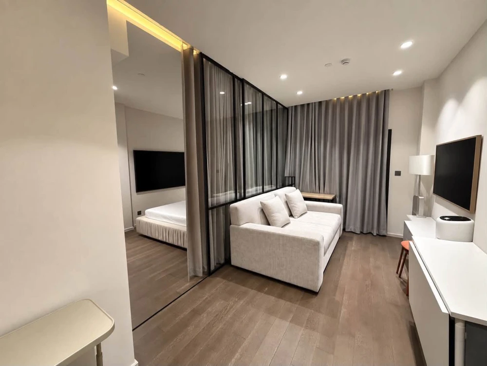 ขาย ให้เช่า Muniq Sukhumvit 23 ชั้น 20 ห้องกว้างขวาง ให้ความเป็นส่วนตัวสูง ตกแต่งครบพร้อมเฟอร์นิเจอร์และเครื่องใช้ไฟฟ้า พร้อมเข้าอยู่