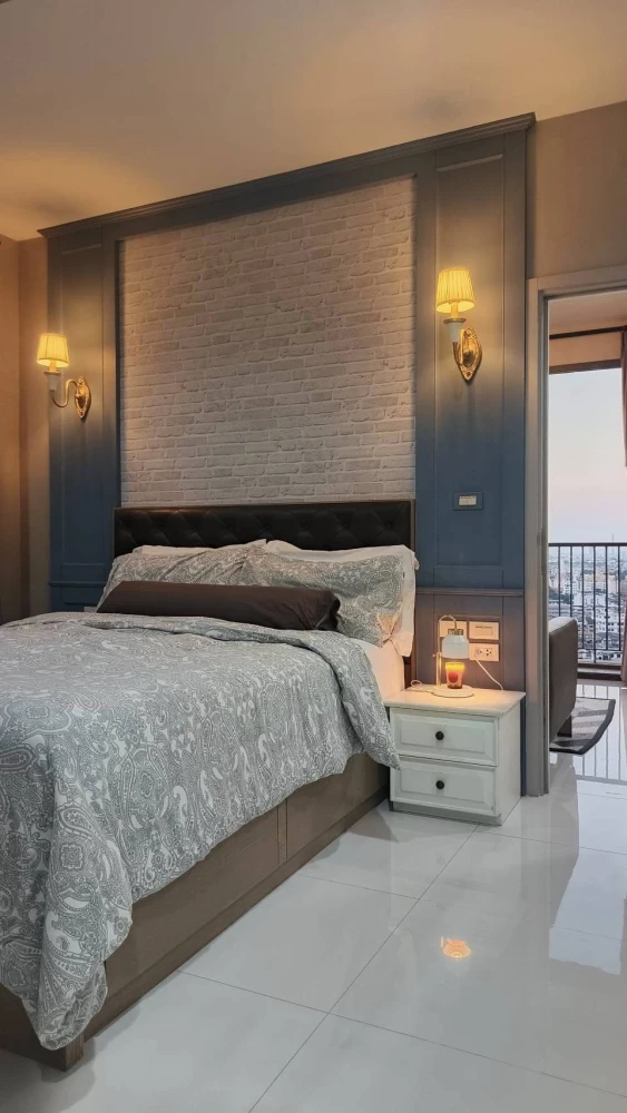 For sale or rent: NIA-by-Sansiri, ready-to-move-in unit on the 20th floor with stunning high-floor views. Fully furnished with complete amenities. Boo