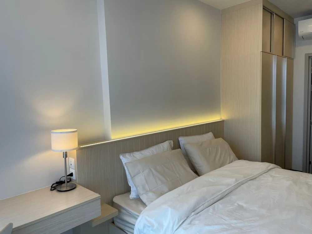 ขาย ให้เช่า Oka Haus สุขุมวิท 36 ห้องสวย Muji Minimal วิวเมืองโล่ง + สระว่ายน้ำ โปร่งสบาย ไม่มีตึกบัง จองเลย