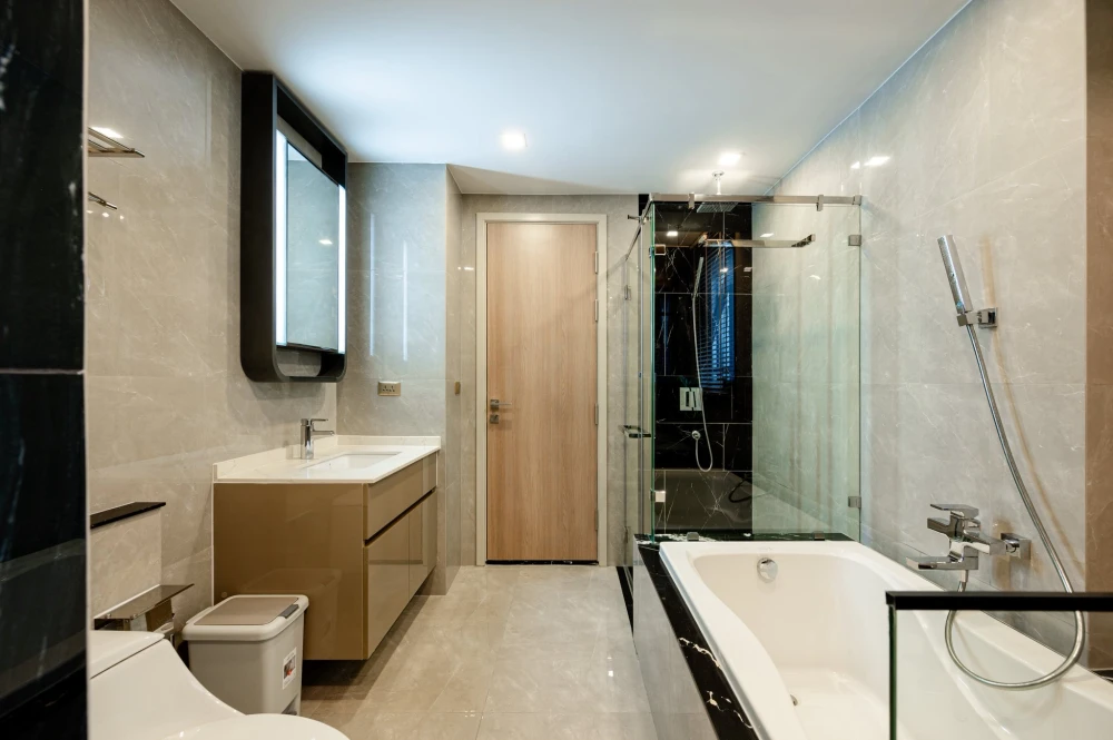 ขาย ให้เช่า One 9 Five Rare Unit ห้องกว้างใหญ่ Built in หินอ่อน ตกแต่งสวยพร้อมอยู่