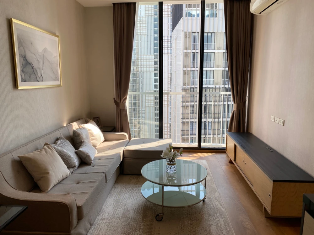 For sale or rent: Park 24 Origin Phrom Phong, 25th floor, corner room, fully furnished. Interested? Reserve now!