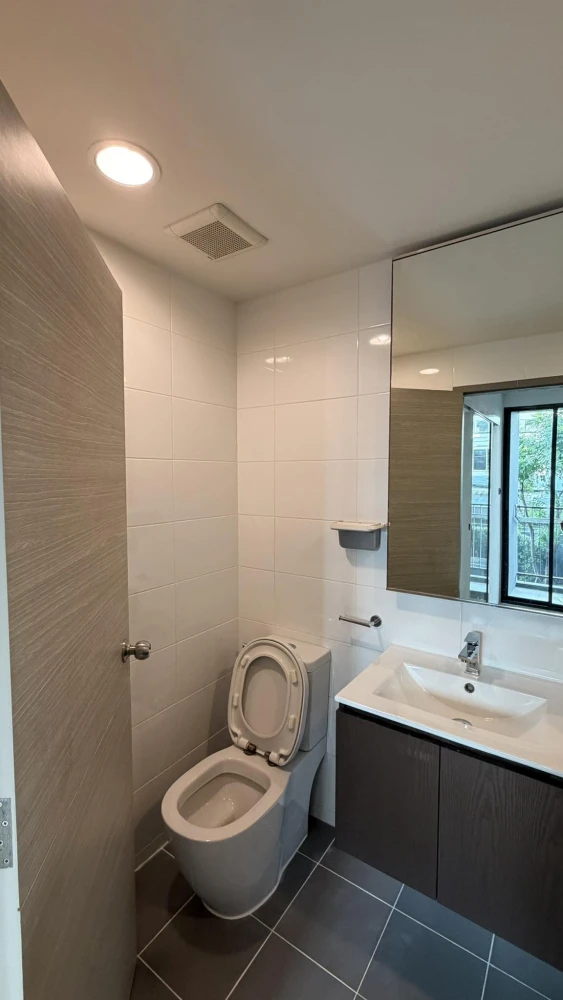 ขาย ให้เช่า  Premio Quinto พร้อมเข้าอยูชั้น 2 ตึก B ขึ้น-ลง สะดวก ห้องโซนด้านในเงียบสงบ รีบคว้าไว้เลย