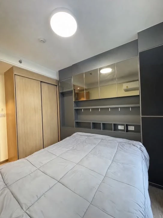 ขาย ให้เช่า Regal Condo Sathorn - Narathiwas ห้องแบ่งพื้นที่เป็นสัดส่วน ชั้นสูง วิวโล่ง รับแสงธรรมชาติ จองเลย