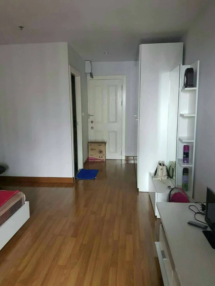 ขาย ให้เช่า REGENT HOME 18 CHANGWATTANA-LAKSI ชั้น 10 วิวสระ แต่งครบ น่าอยู่ จองเลย