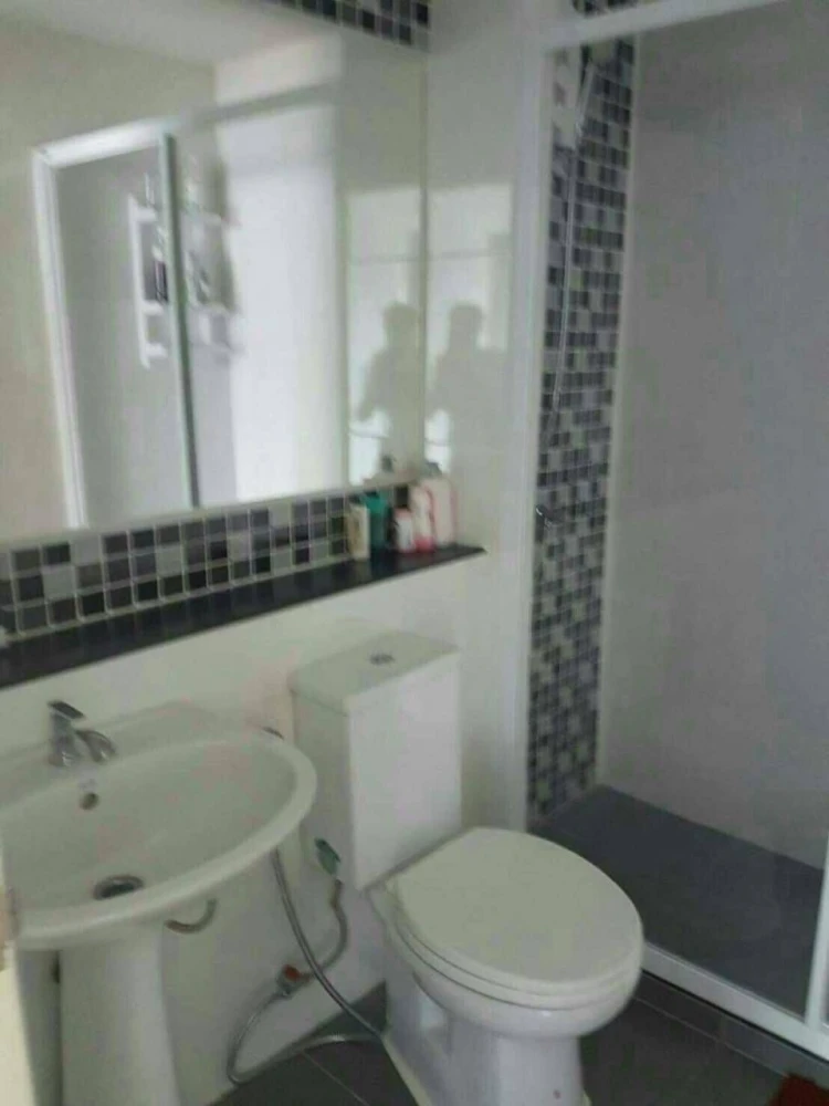 ขาย ให้เช่า REGENT HOME 18 CHANGWATTANA-LAKSI ชั้น 10 วิวสระ แต่งครบ น่าอยู่ จองเลย