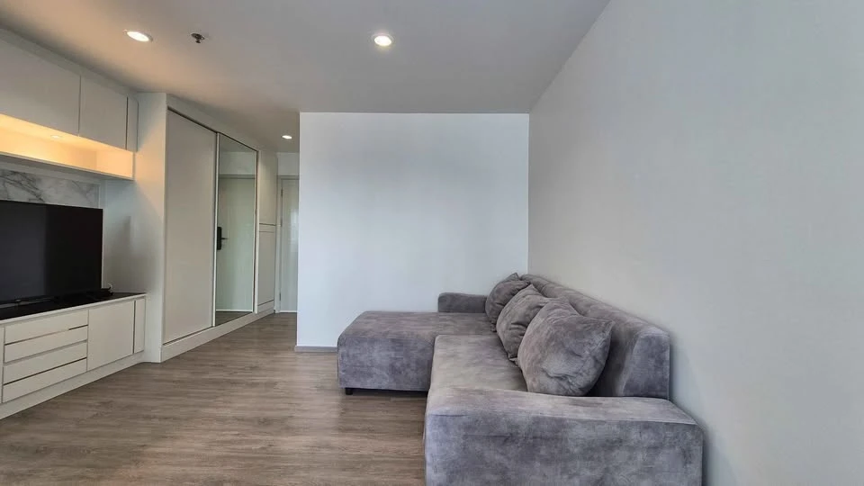 ขาย ให้เช่า Regent Home Bangson Phase 2 ห้องมุมให้ความเป็นส่วนตัว เฟอร์บิ้วอิน เห็นวิวเมืองสวย จองเลย