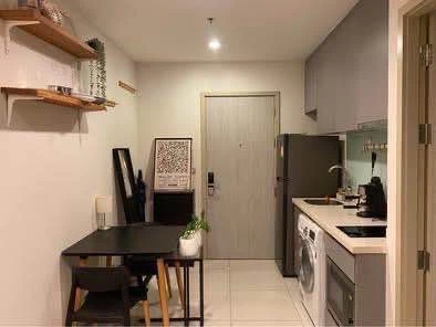 ขาย ให้เช่า Rhythm sukhumvit 36-38 ห้องอยู่สบาย ไม่อึดอัด เฟอร์ครบเซต รีบจองเลย