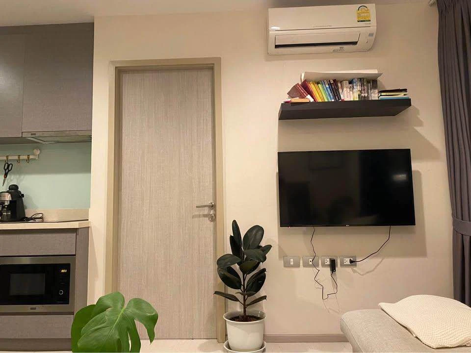 ขาย ให้เช่า Rhythm sukhumvit 36-38 ห้องอยู่สบาย ไม่อึดอัด เฟอร์ครบเซต รีบจองเลย