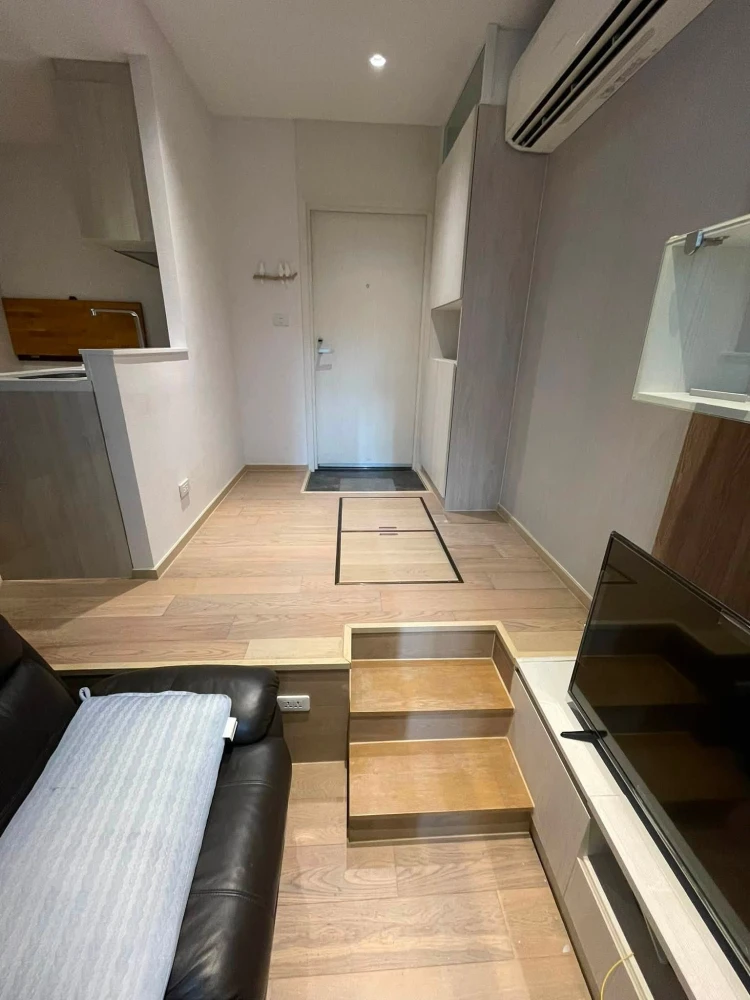 ขาย ให้เช่า Runesu Thonglor 5 1 ห้องนอน 1 ห้องน้ำ ชั้น 2 เฟอร์นิเจอร์ครบครัน จองเลย