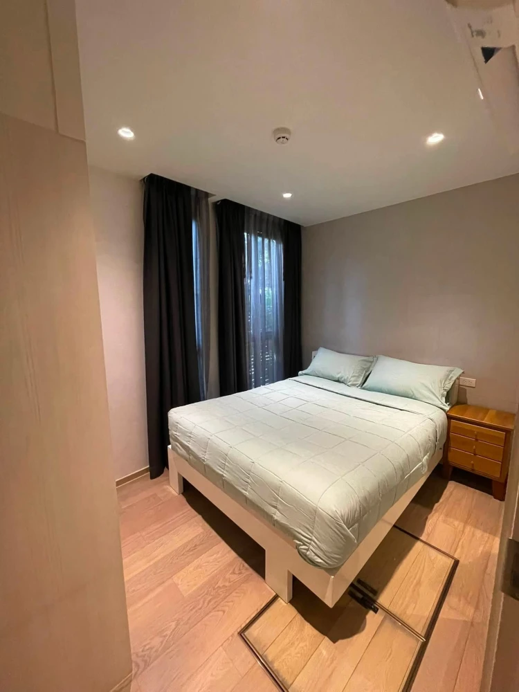 ขาย ให้เช่า Runesu Thonglor 5 1 ห้องนอน 1 ห้องน้ำ ชั้น 2 เฟอร์นิเจอร์ครบครัน จองเลย
