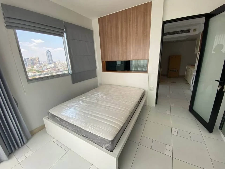 ขาย ให้เช่า Supalai River Place ห้องมุมให้ความเป็นส่วนตัว พื้นที่ใช้สอยเยอะ ในทำเลดี ห้ามพลาด
