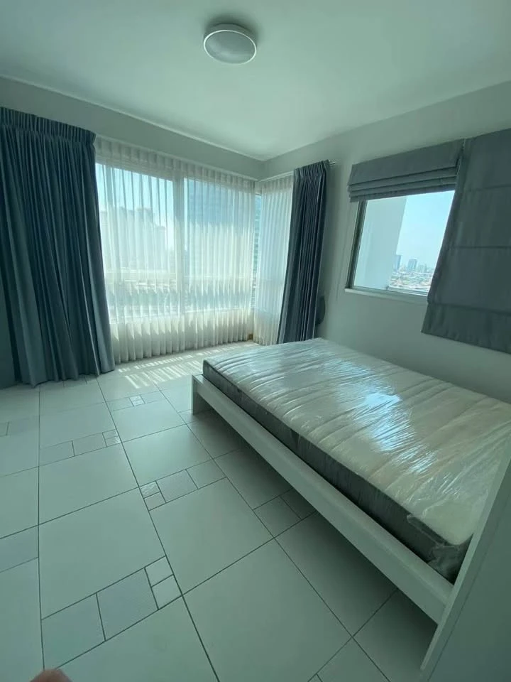 ขาย ให้เช่า Supalai River Place ห้องมุมให้ความเป็นส่วนตัว พื้นที่ใช้สอยเยอะ ในทำเลดี ห้ามพลาด
