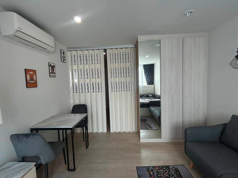 ขาย ให้เช่า Thana Astra Sathorn-Chan 1 ห้องนอน แต่งสวยคุมโทน วิวสระว่ายน้ำ ห้ามพลาด