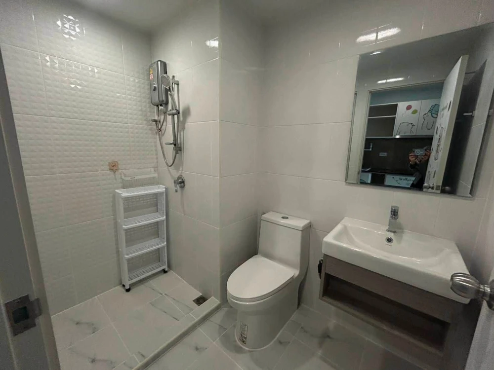 ขาย ให้เช่า Thana Astra Sathorn-Chan 1 ห้องนอน แต่งสวยคุมโทน วิวสระว่ายน้ำ ห้ามพลาด