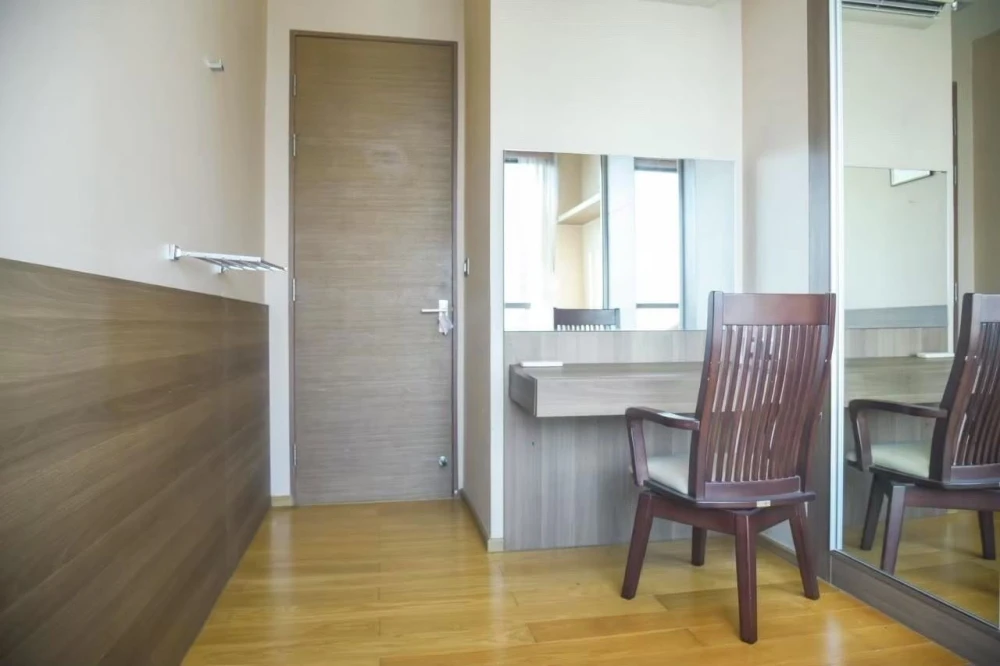 ขาย ให้เช่า The Address Sathorn 2 ห้องนอน พื้นที่ใช้สอยเยอะ มาพร้อมสิ่งอำนวยความสะดวกครบครัน จองเลย