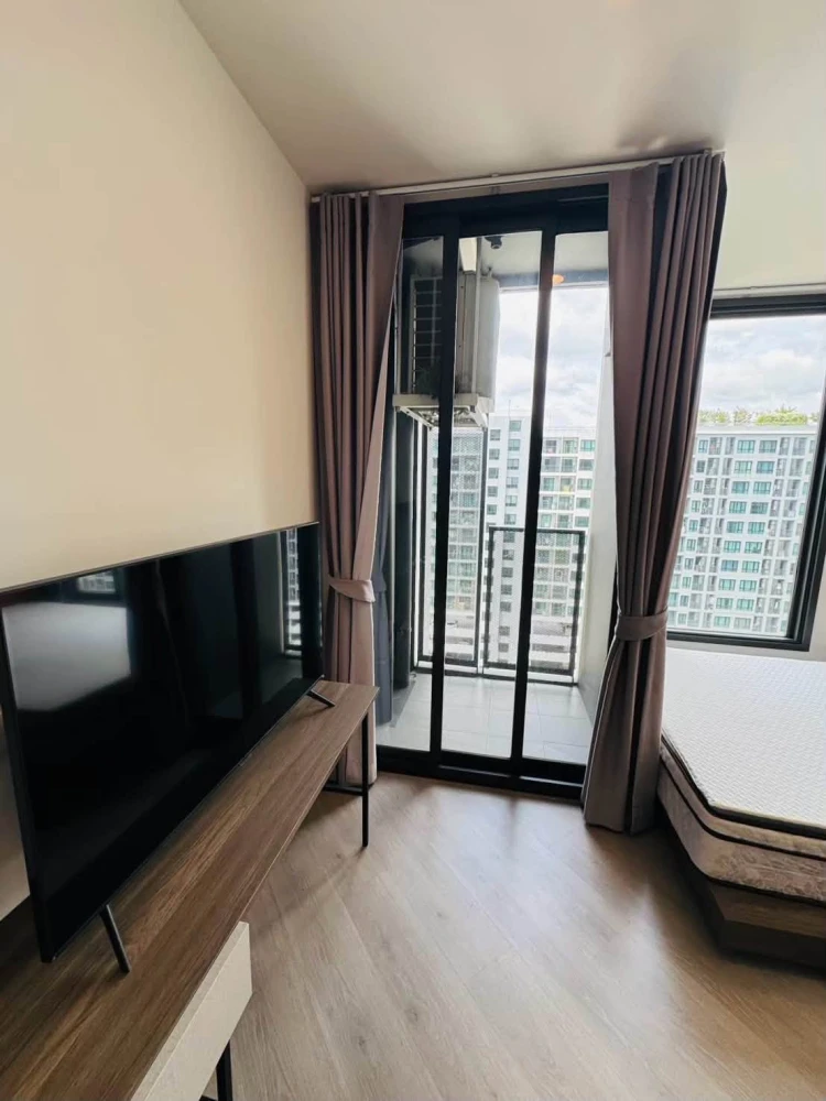 ขาย ให้เช่า The Base สะพานใหม่ เครื่องใช้ไฟฟ้าครบครัน บรรยากาศเหมาะกับการพักผ่อน รีบจองเลยจ้า
