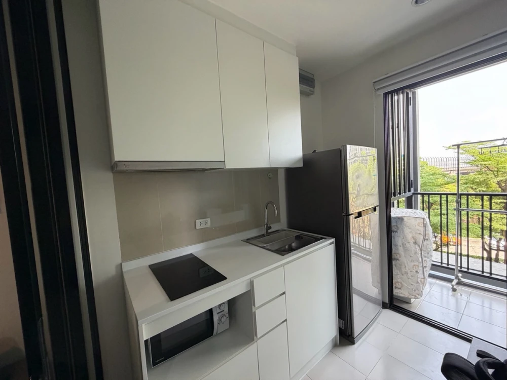 ขาย ให้เช่า The Base Park West ชั้น 4 ห้องแต่งครบ น่าอยู่ จองเลย ด่วนๆ