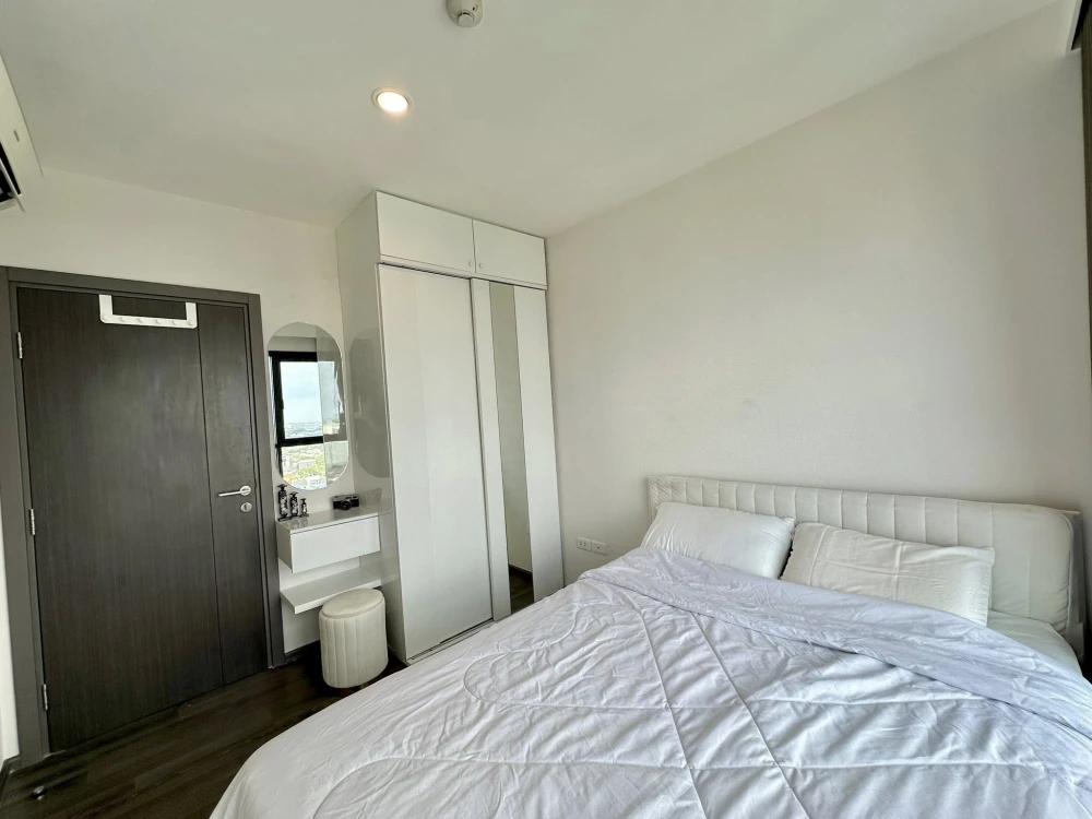 ขาย ให้เช่า The Base Park West ห้องอยู่ชั้นสูงสุดยอด วิวฮาบิโตะ เฟอร์อย่างดีมีคุณภาพ ครบครัน ห้ามพลาด