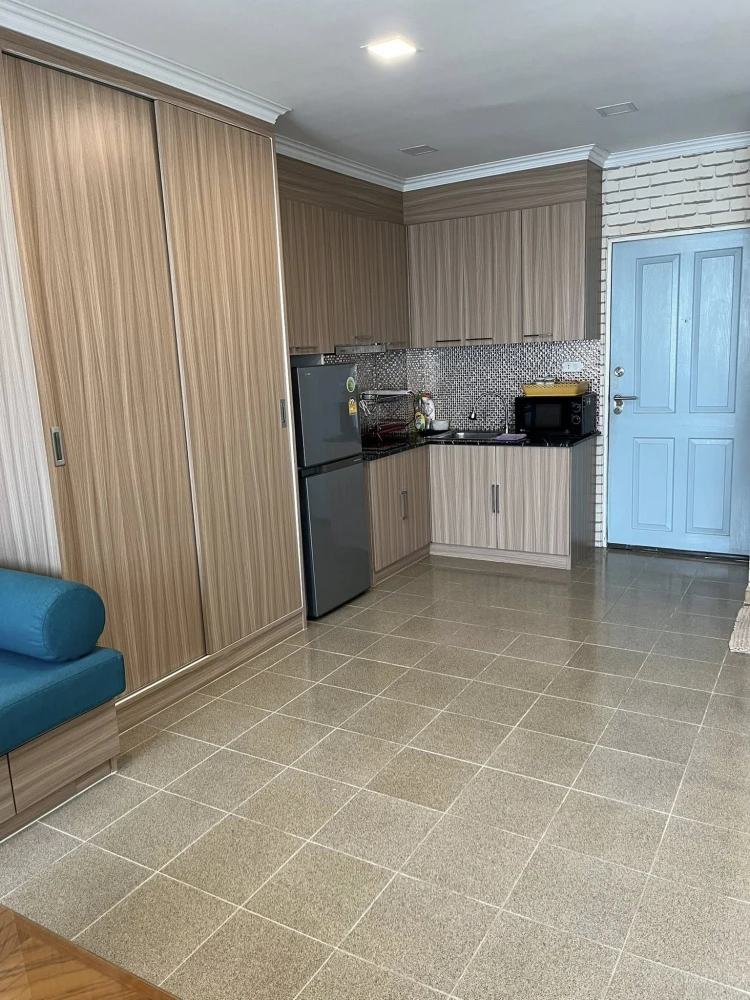 ขาย ให้เช่า The Parkland Bangna ห้องสตูดิโอ ติดวอลเปเปอร์อย่างดี เฟอร์นิเจอร์ครบครัน ห้ามพลาด