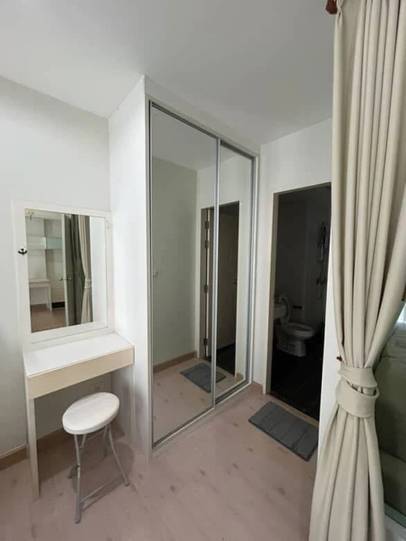 ขาย ให้เช่า The Viva Condo Sathorn-Taksin ห้องแต่งคุมโทน มาพร้อมโซฟาตัวใหญ่น่านั่ง จองด่วนๆ