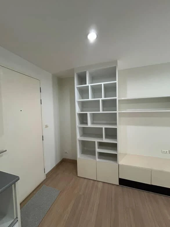 ขาย ให้เช่า The Viva Condo Sathorn-Taksin ห้องแต่งคุมโทน มาพร้อมโซฟาตัวใหญ่น่านั่ง จองด่วนๆ