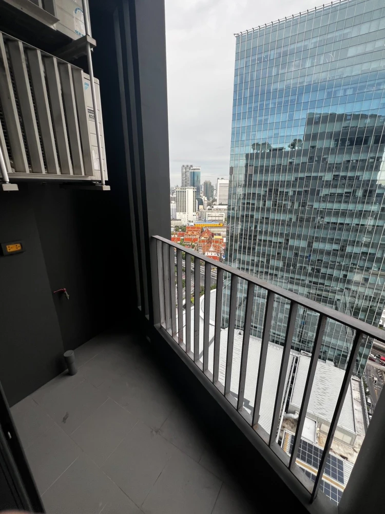 ขาย ให้เช่า Triple Y Residence 1 ห้องนอน 1 ห้องน้ำ มาพร้อมเฟอร์และสิ่งอำนวยความสะดวกครบครัน ดีแบบนี้จะรออะไร