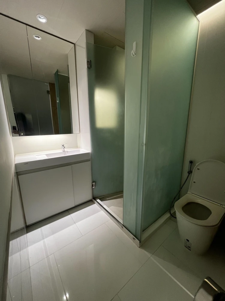 ขาย ให้เช่า Triple Y Residence 1 ห้องนอน 1 ห้องน้ำ มาพร้อมเฟอร์และสิ่งอำนวยความสะดวกครบครัน ดีแบบนี้จะรออะไร