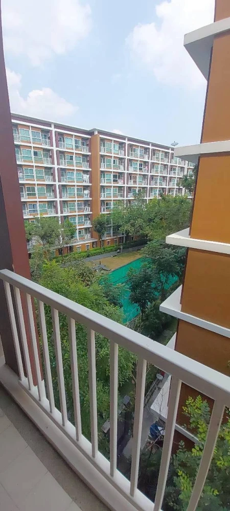 ขาย ให้เช่า WE CONDO ห้องสตูดิโอ ชั้น 5 วิวสระว่ายน้ำ ไม่โดนรบกวนจากภายนอก เฟอร์นิเจอร์พร้อมอยู่ จองเลย