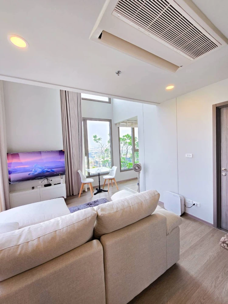 ขาย ให้เช่า Whizdom The Forestias ห้อง Loft 2 ชั้น พิเศษห้องมุม วิวเมือง เพดานสูง 5.8 เมตร ต้องจอง