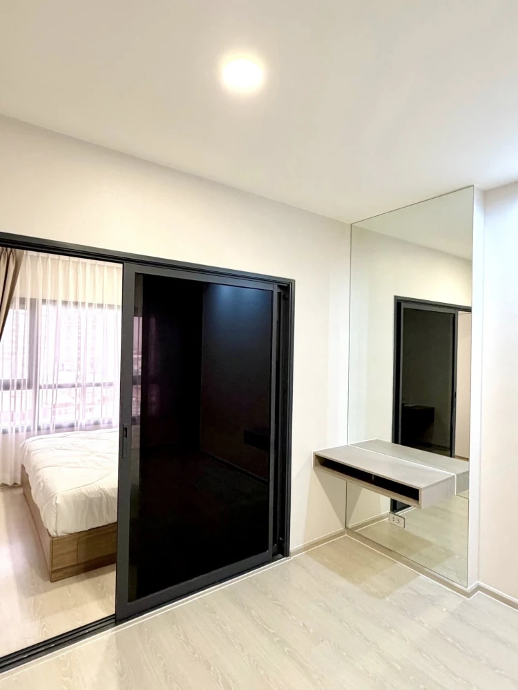 ขาย ไอดีโอ ท่าพระ- อินเตอร์เชนจ์ ห้องแต่งพร้อมอยู่ เฟอร์ เครื่องใช้ไฟฟ้าครบ มาแต่ตัวเข้าอยู่ได้เลย อย่าพลาด