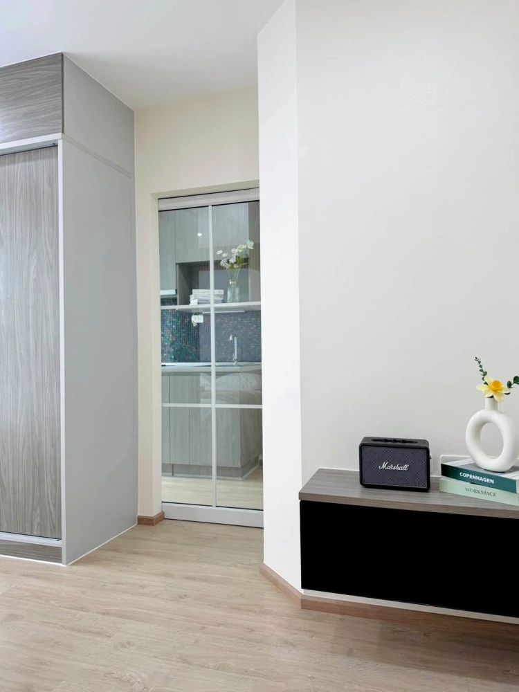ขาย ไอดีโอ วุฒากาศ ห้อง Built-in ทั้งห้อง แบ่งโซนกั้นเป็นสัดส่วน ของแถมจัดเต็ม รีบจองเลย