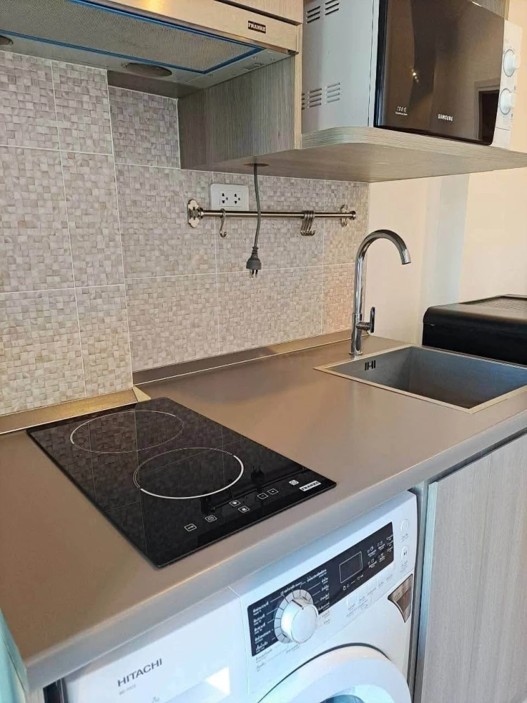 ขาย ไอดีโอ โมบิ บางซื่อ แกรนด์ อินเตอร์เชนจ์ ประตูกระจกระหว่างห้องนอน และ ห้องนั่งเล่น เลื่อนได้ ต้องจัดแล้ว