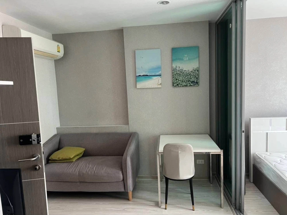 ขาย ไอดีโอ โมบิ บางซื่อ แกรนด์ อินเตอร์เชนจ์ ประตูกระจกระหว่างห้องนอน และ ห้องนั่งเล่น เลื่อนได้ ต้องจัดแล้ว