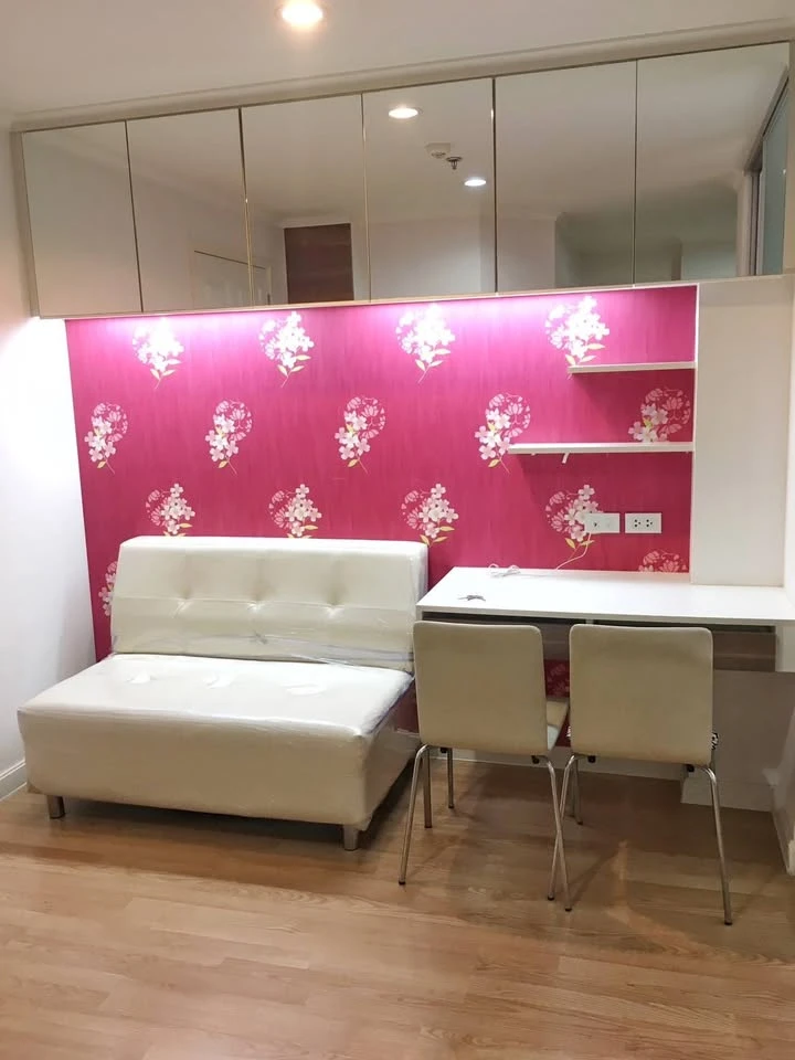 ขาย  𝑳𝒖𝒎𝒑𝒊𝒏𝒊 𝑷𝒂𝒓𝒌 𝑷𝒊𝒏𝒌𝒍𝒂𝒐  ห้องพร้อมอยู่ วิวสูง สิ่งอำนวยความสะดวกครบ จองด่วน!