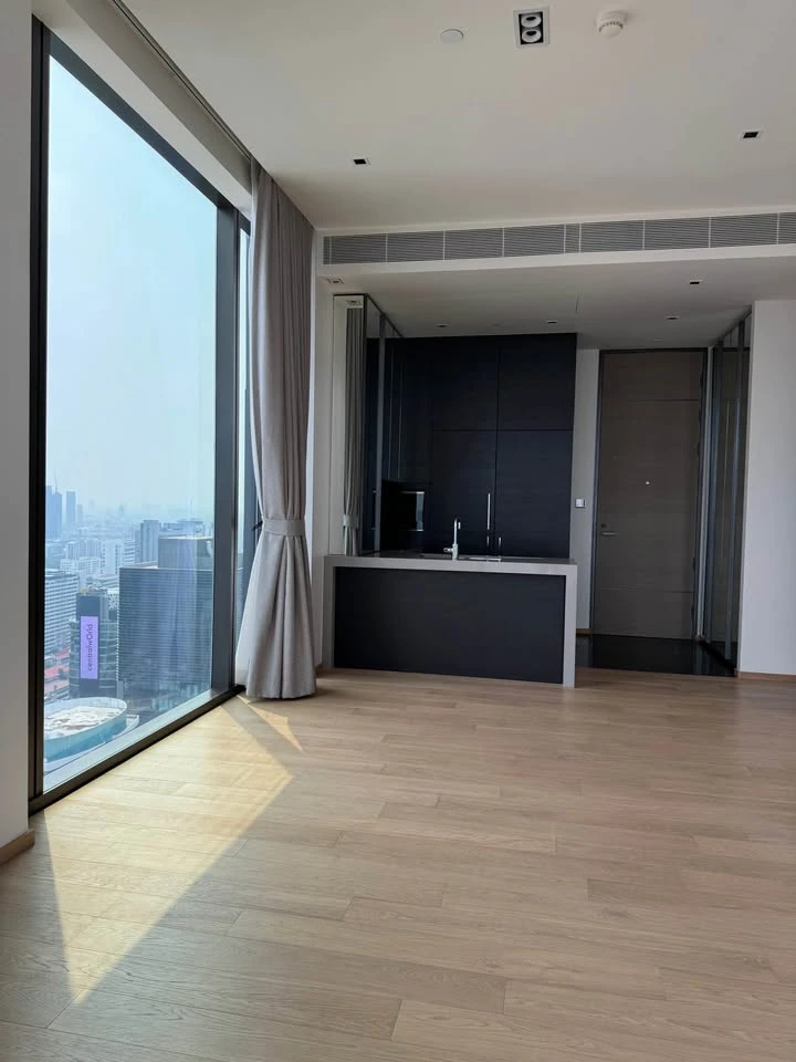ขาย 28 Chidlom 2 นอน ชั้น 40 ห้องมุม ตำแหน่งดี สนใจเป็นเจ้าของ รีบจองเลย
