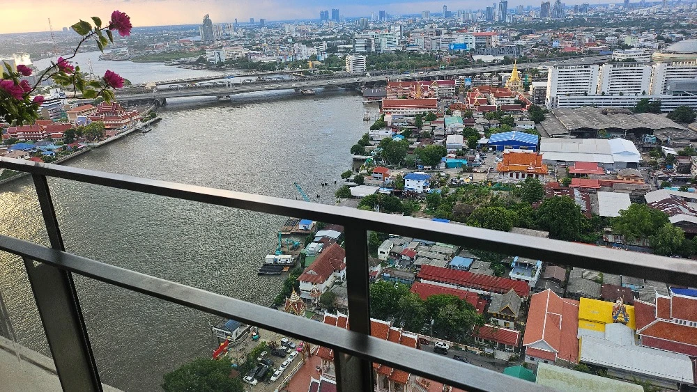 ขาย 333 RIVERSIDE พร้อมเฟอร์และครื่องใช้ไฟฟ้าครบ เข้าอยู่ได้ทันที สนใจเป็นเจ้าของ รีบจองเลย