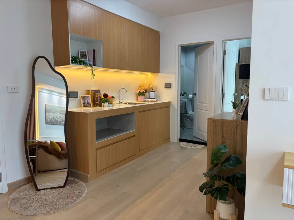 ขาย 624 Condolette รัชดา 36 ห้องกว้าง 2 ห้องนอน ห้องแต่งครบ สวยปัง พร้อมยกกระเป๋าเข้าอยู่ได้ทันที