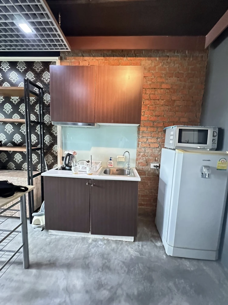 ขาย A Space Kaset ห้องน่าอยู่ ทำเลดี ตกแต่งคุมโทน เฟอร์และสิ่งอำนวยความสะดวกครบครัน จองเลยตอนนี้