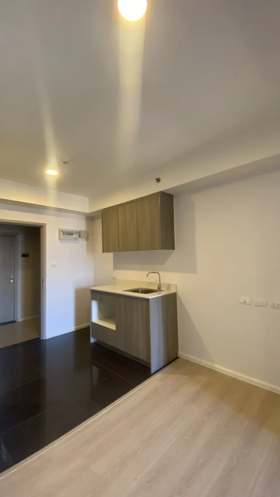 ขาย A space Mega ห้องน่าอยู่ พื้นที่ใช้สอยเยอะ ทำเลดีสุดปัง วิวดี เดินทางสะดวก จองเลยจ้า