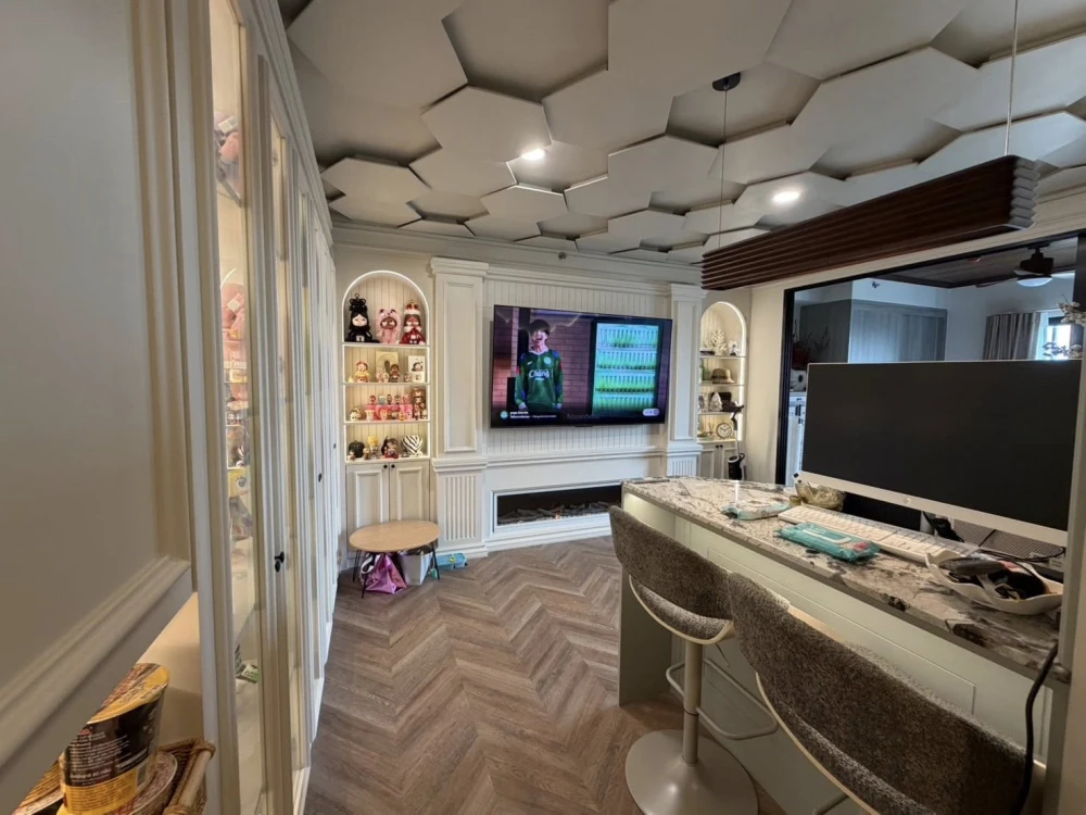 ขาย A Space Mega 2 ห้องพร้อมอยู่ เฟอร์ครบ เครื่องใช้ไฟฟ้าพร้อม จองเลย