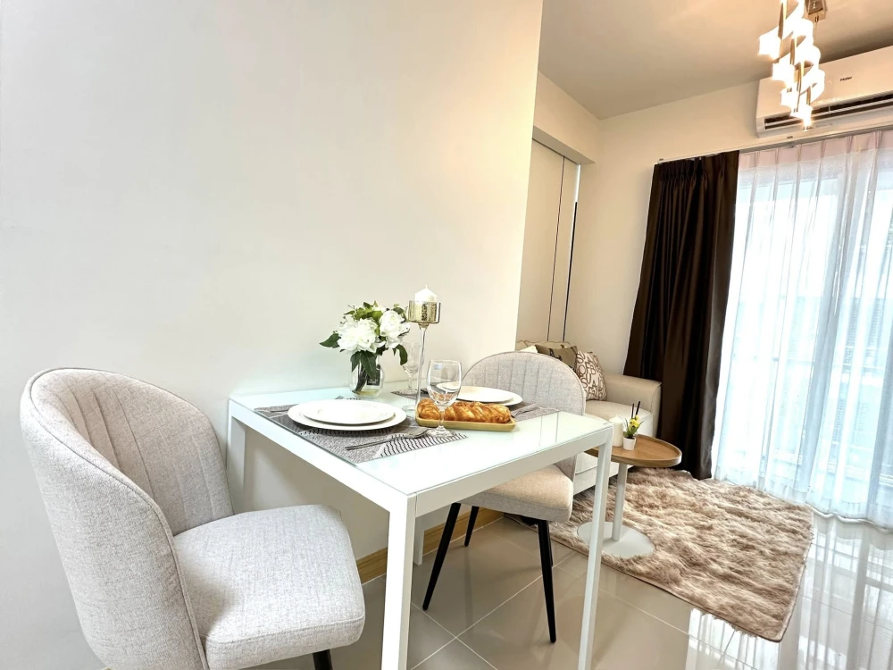 ขาย A Space Sukhumvit 77 ห้องพร้อมอยู่ เฟอร์พร้อม กว้างขวางอยู่สบาย จองเลย