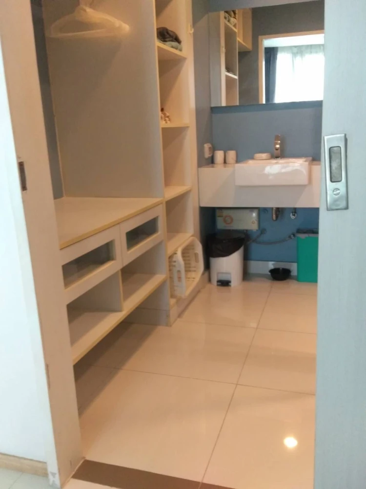 ขาย Acqua Condominium 1 ห้องนอน 1 ห้องน้ำ ชั้น 6 สิ่งอำนวยความสะดวกครบครัน ดีแบบนี้ห้ามพลาด