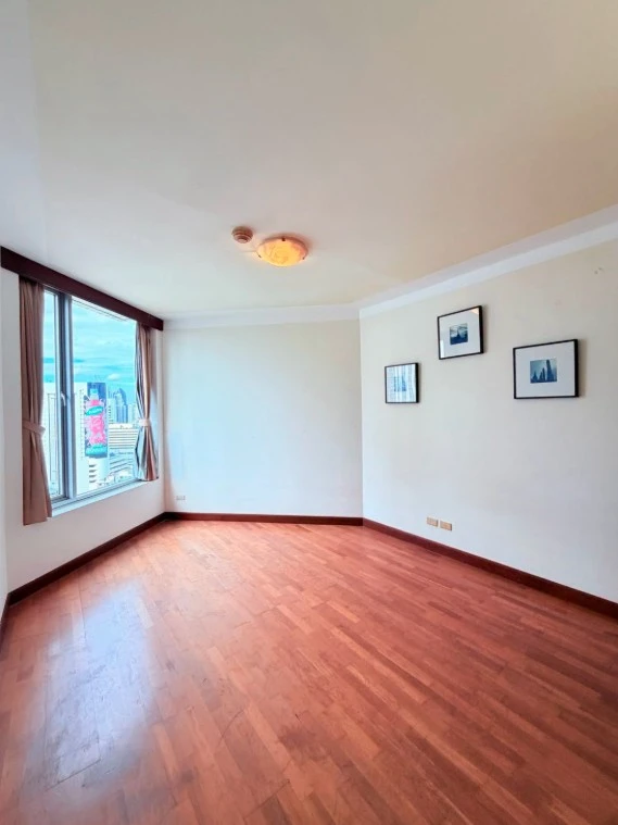 ขาย All Seasons Mansion Condo ห้องใหญ่ ใจกลางถนนวิทยุ ระเบียงกว้างพิเศษ อยู่ชั้นสูงมากๆ