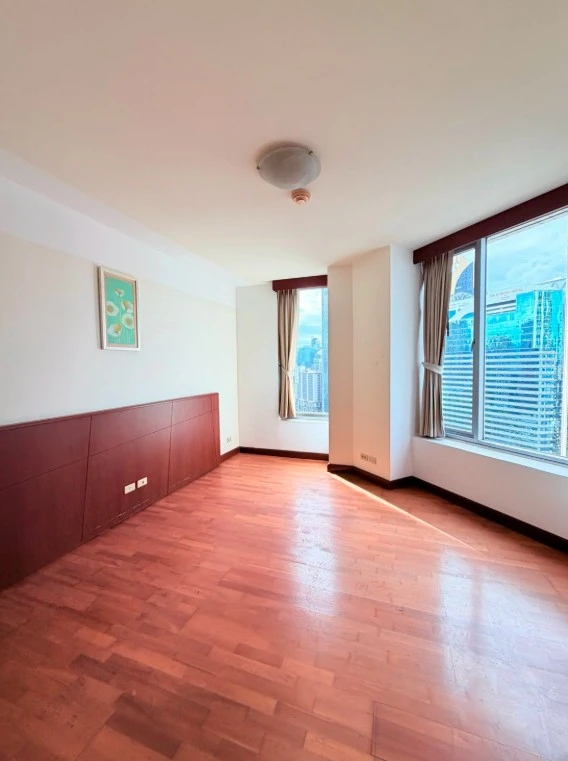 ขาย All Seasons Mansion Condo ห้องใหญ่ ใจกลางถนนวิทยุ ระเบียงกว้างพิเศษ อยู่ชั้นสูงมากๆ