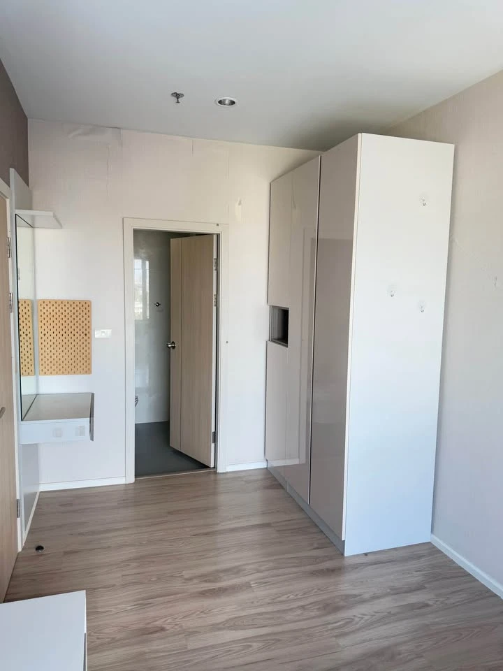 ขาย Amber by Eastern Star ห้องอยู่ชั้น 7 ห้องกว้างขวาง พื้นที่ใช้สอยเยอะ ต้องจัดแล้ว